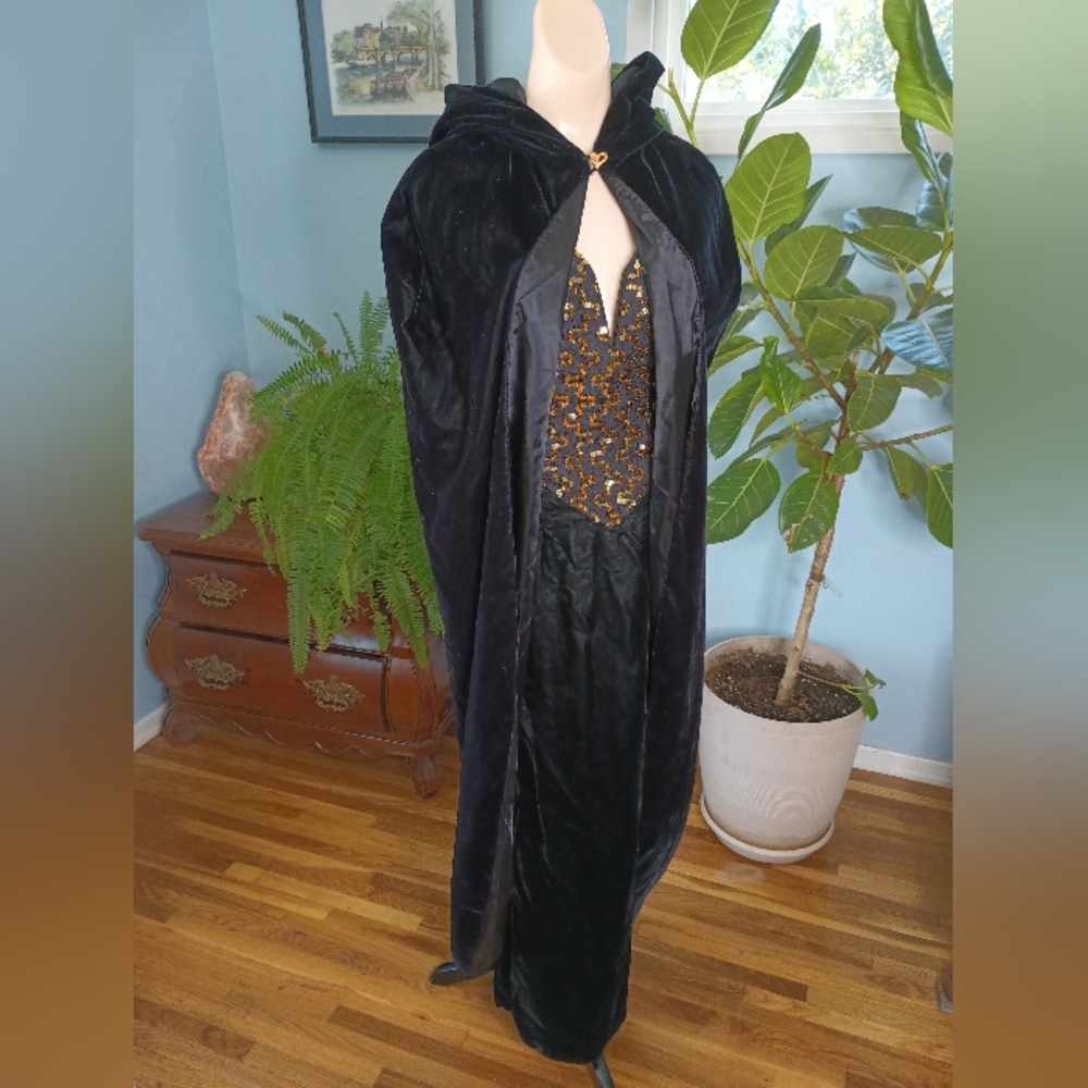 Vintage Gunne Sax by Jessica McClintock Black Velvet Strapless Gown with Cape